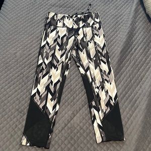 Nike epic lux crop pants